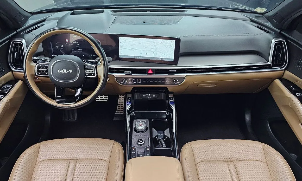 Kia Sorento — фото 8