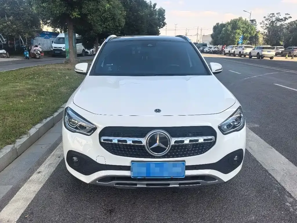 Mercedes-Benz GLA — фото 3