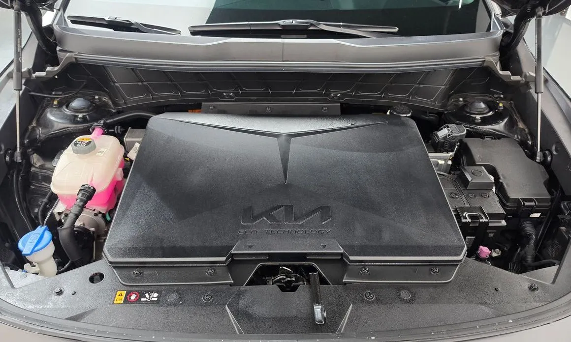 Kia Niro — фото 10