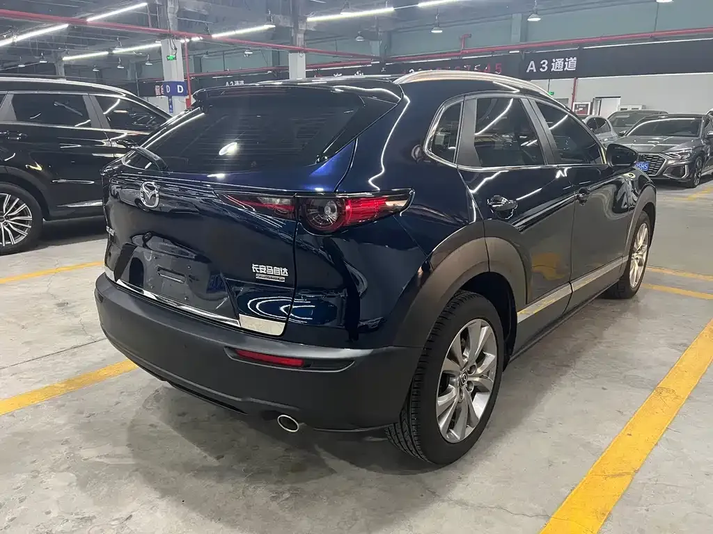 Mazda CX-30 — фото 4