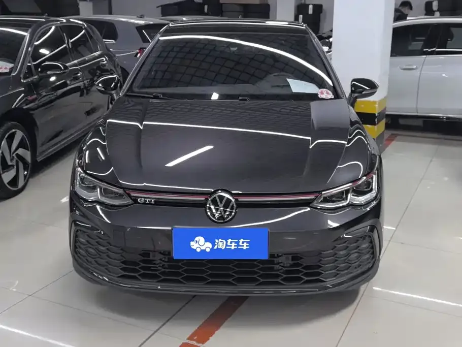 Volkswagen Golf GTI — фото 7