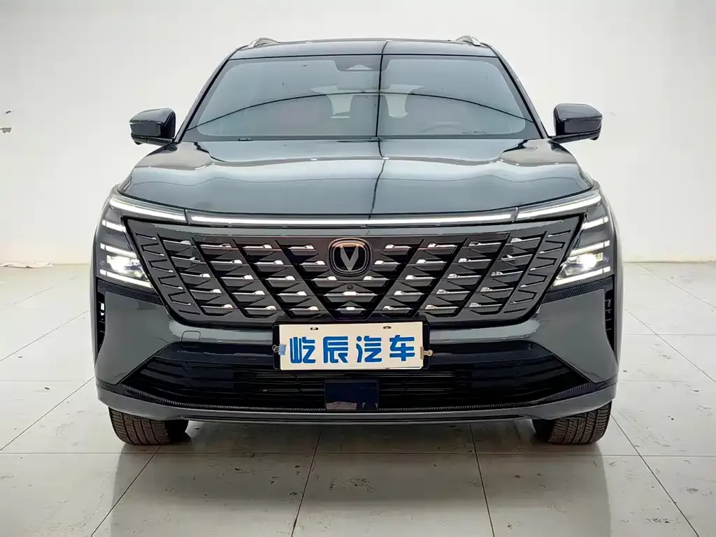 Changan CS75 PLUS — фото 5