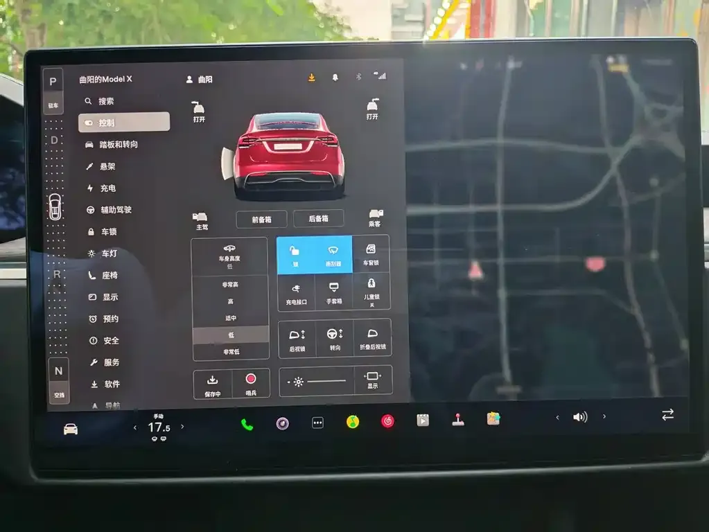 Tesla Model X — фото 3
