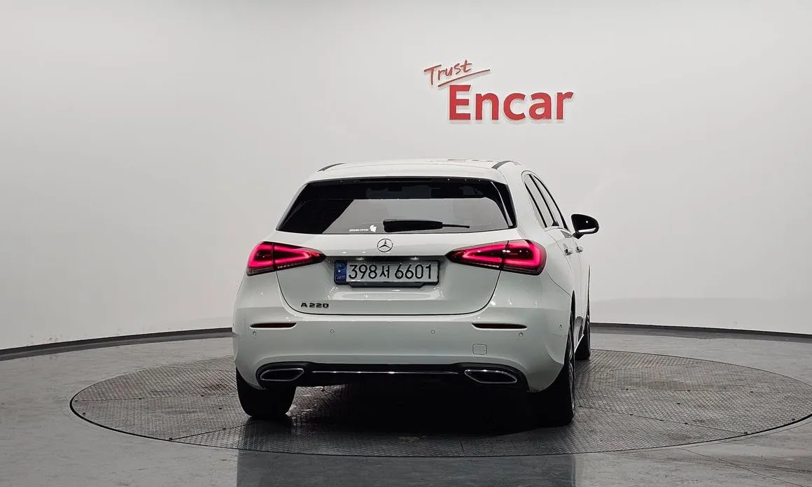 Mercedes-Benz A-Class — фото 2