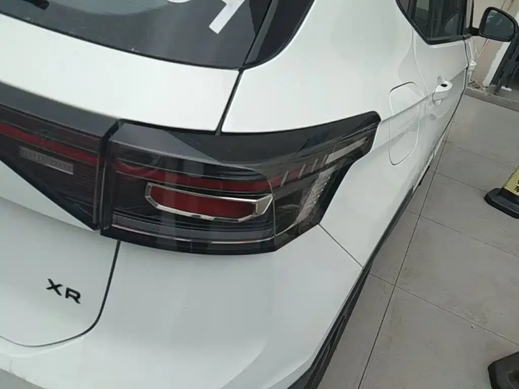 Volkswagen Tharu — фото 5