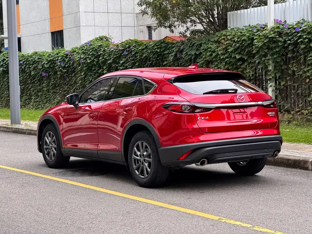 Mazda CX-4 — фото 6