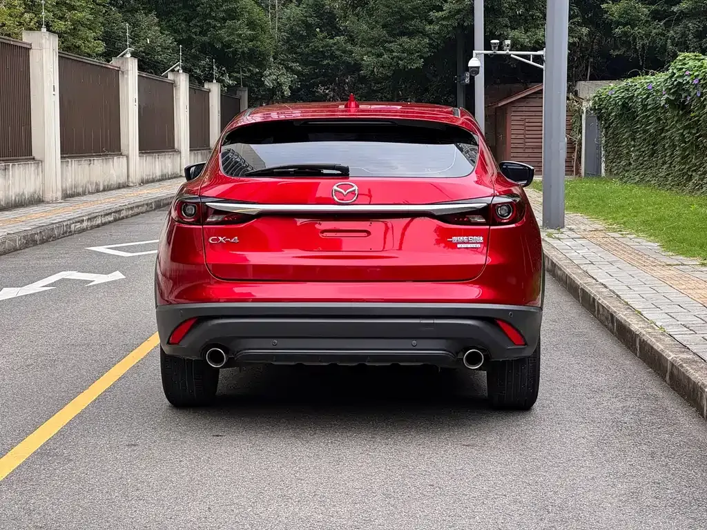 Mazda CX-4 — фото 8