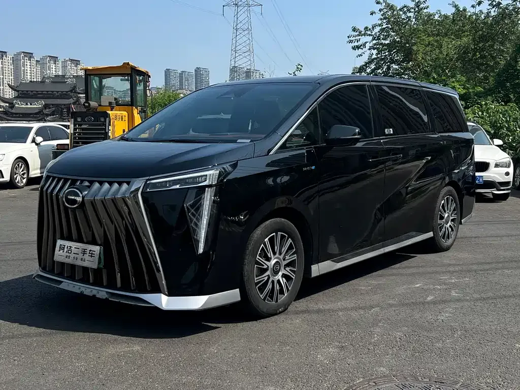 GAC Motor Trumpchi E9 — фото 1