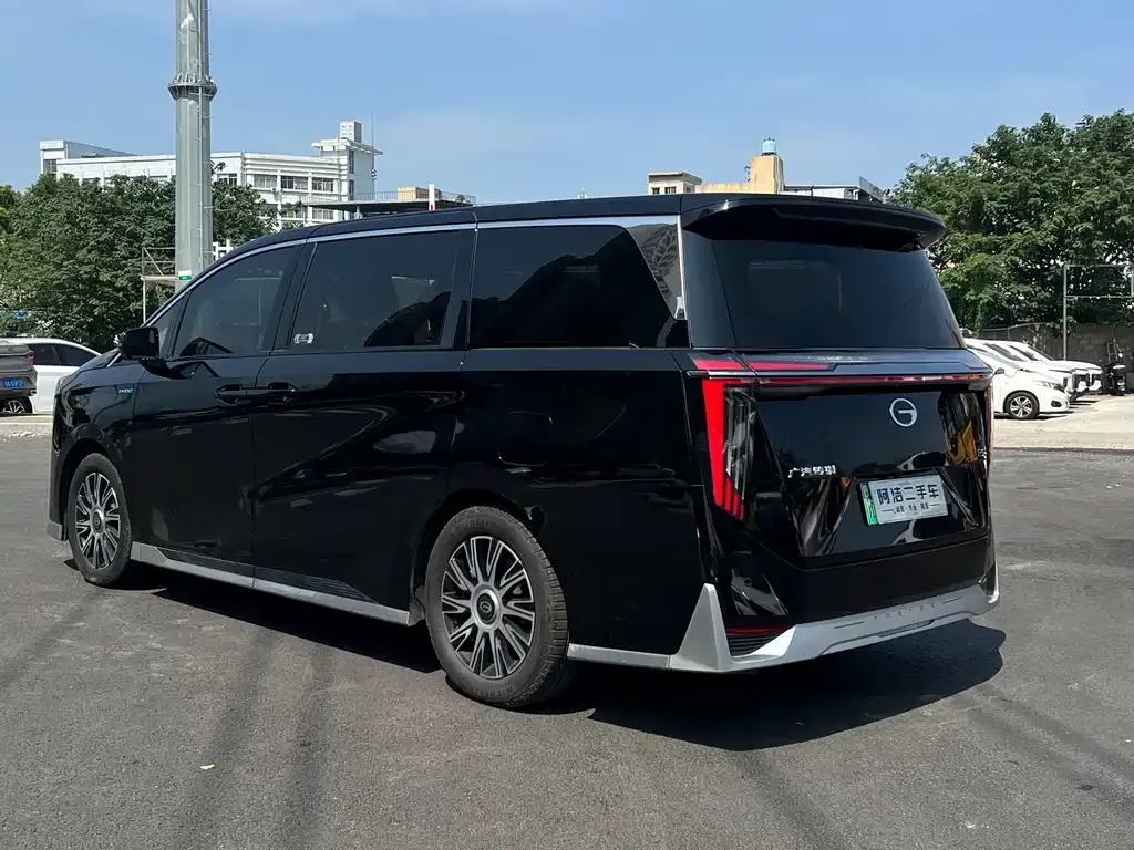 GAC Motor Trumpchi E9 — фото 2