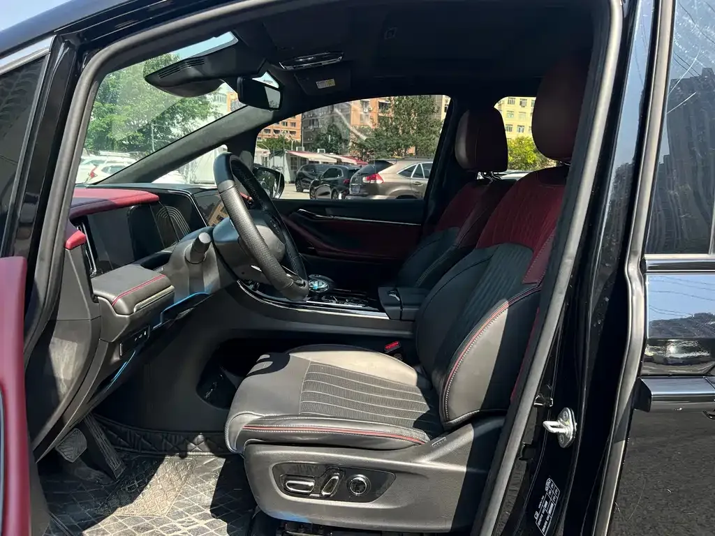 GAC Motor Trumpchi E9 — фото 3