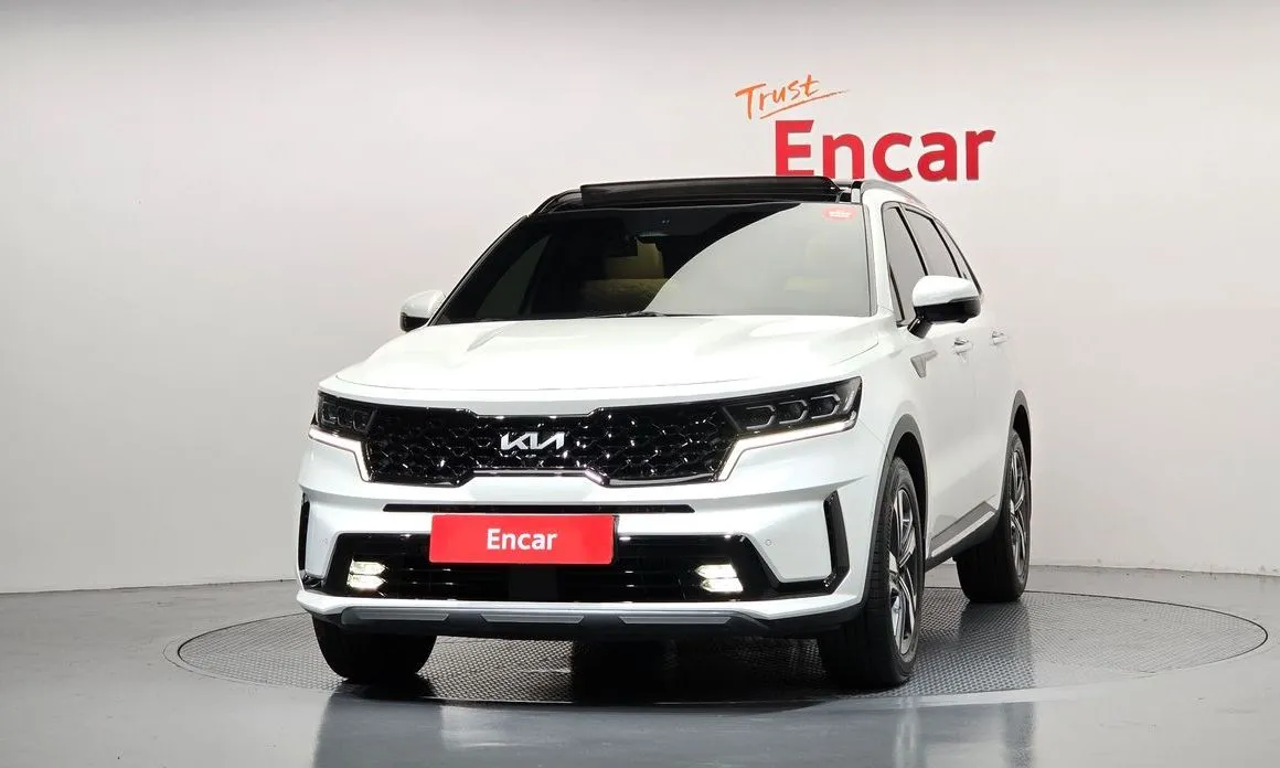 Kia Sorento — фото 5