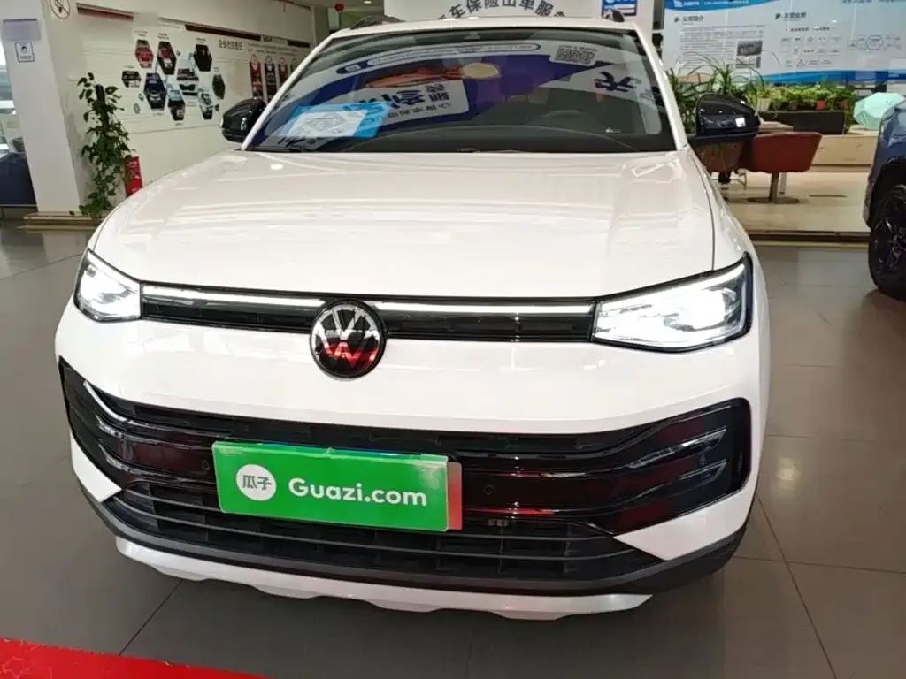 Volkswagen Tharu — фото 9