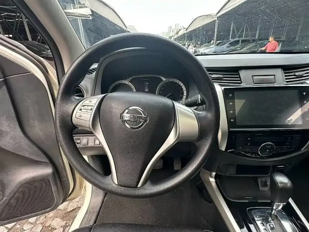 Nissan Terra — фото 2