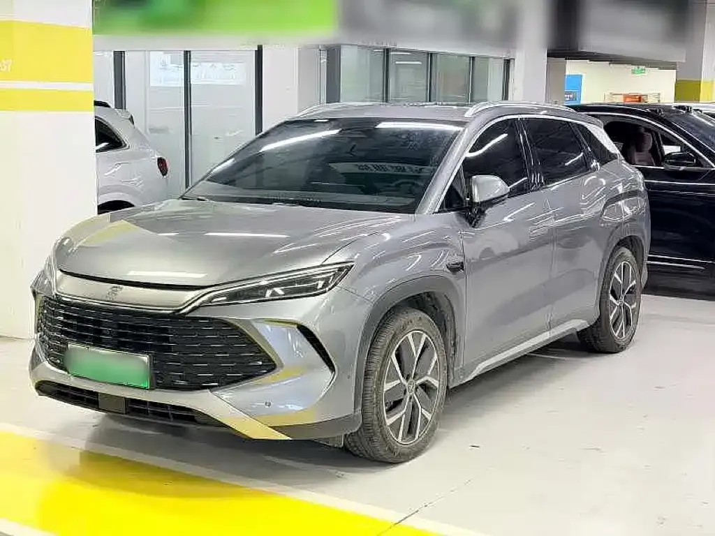 BYD L DM-i — фото 1