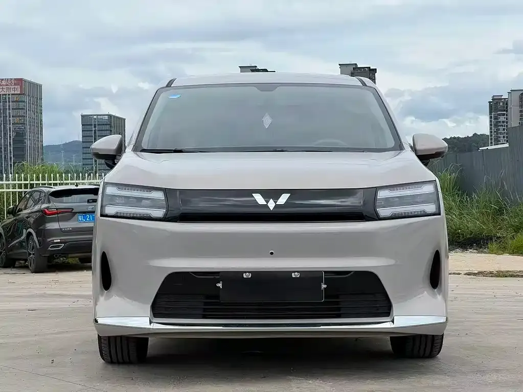 Wuling Xingguang 730 New Energy — фото 6
