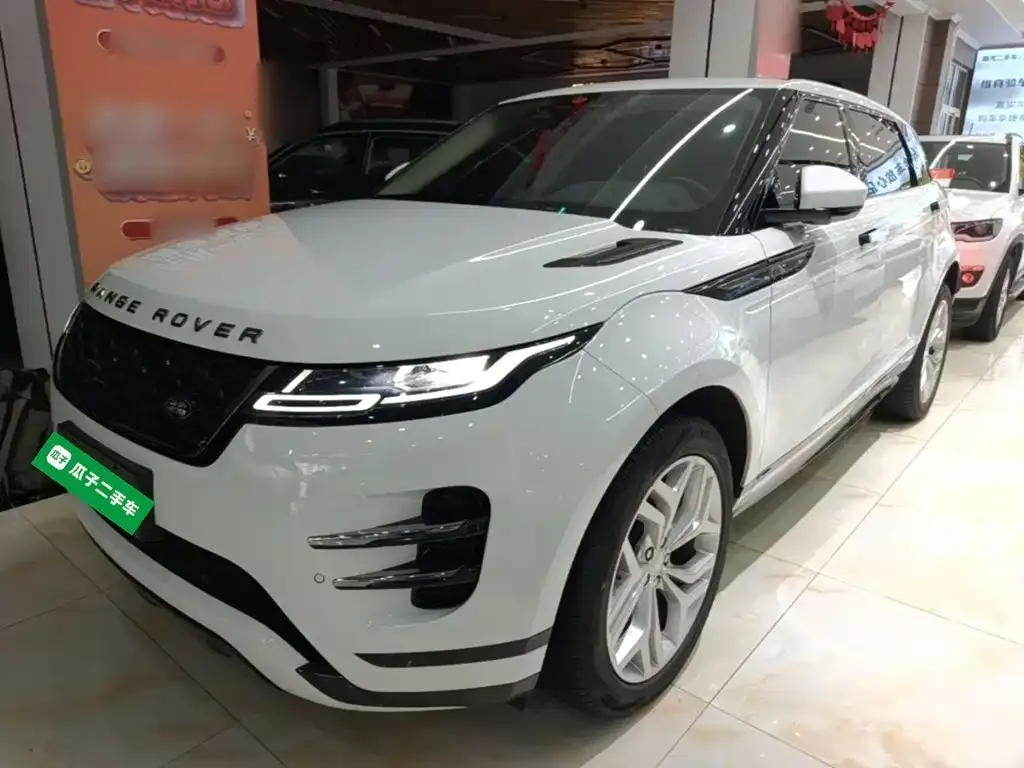 Land Rover Evoque — фото 1