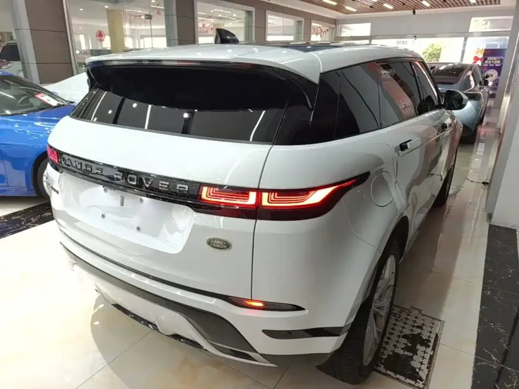 Land Rover Evoque — фото 7