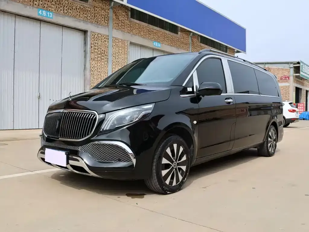 Mercedes-Benz Vito — фото 1