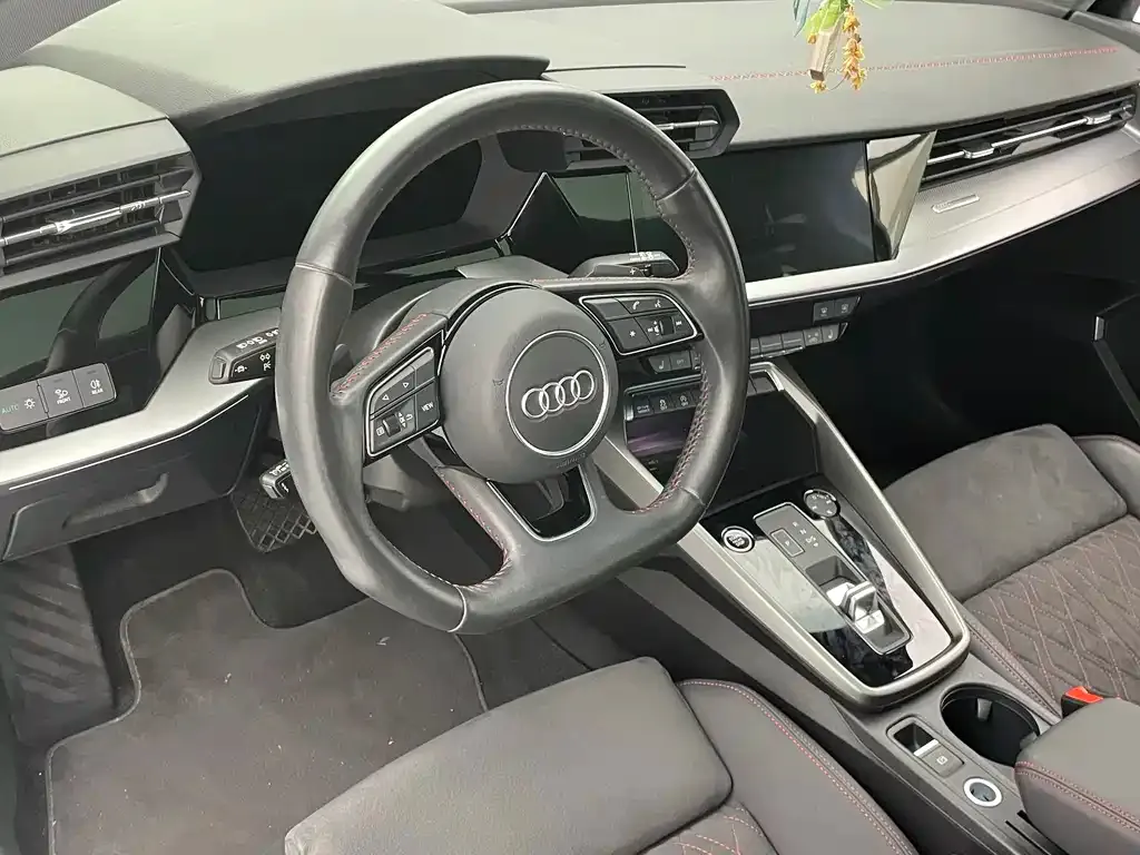 Audi A3 — фото 9