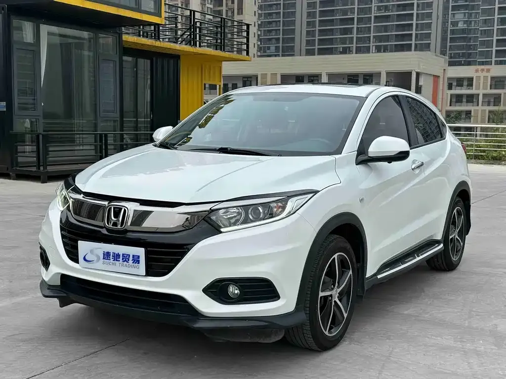 Honda Vezel — фото 1