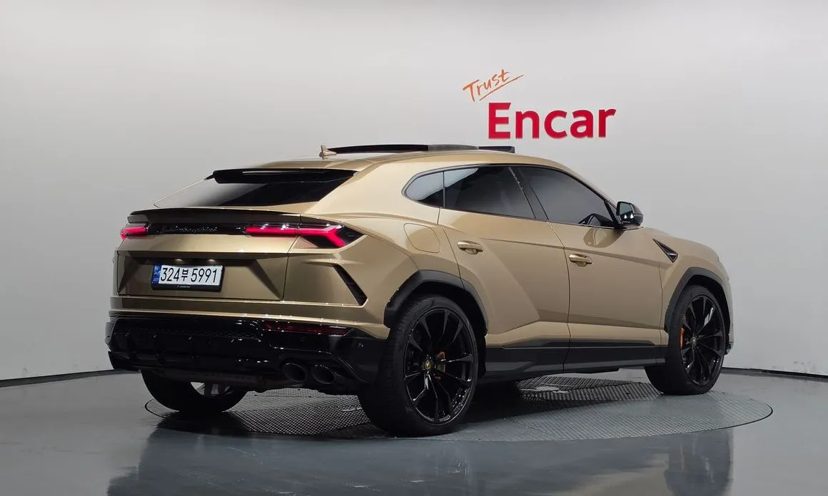 Lamborghini Urus — фото 5