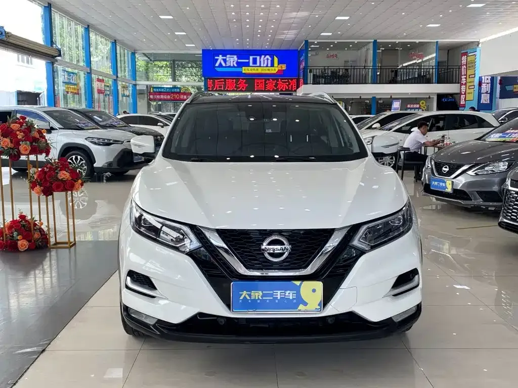 Nissan Qashqai — фото 10