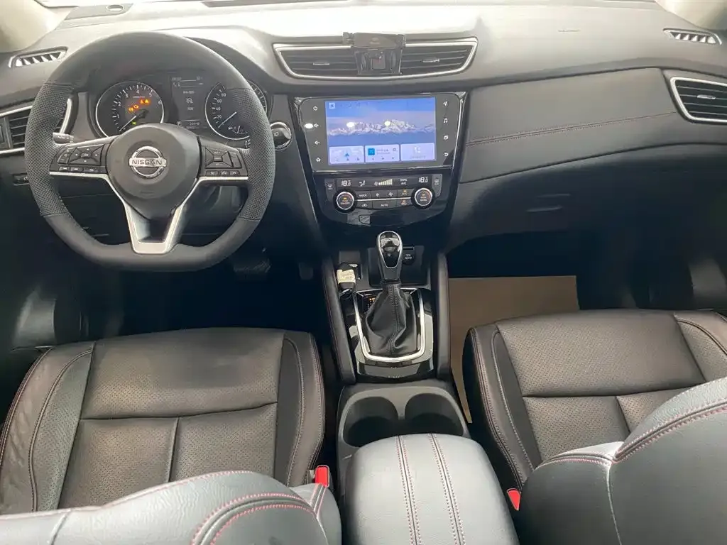 Nissan Qashqai — фото 4