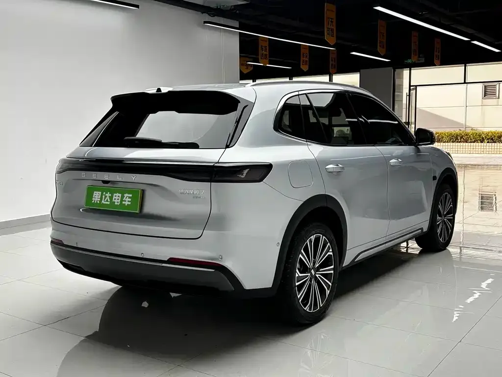 Geely Galaxy Xingjian 7 — фото 10