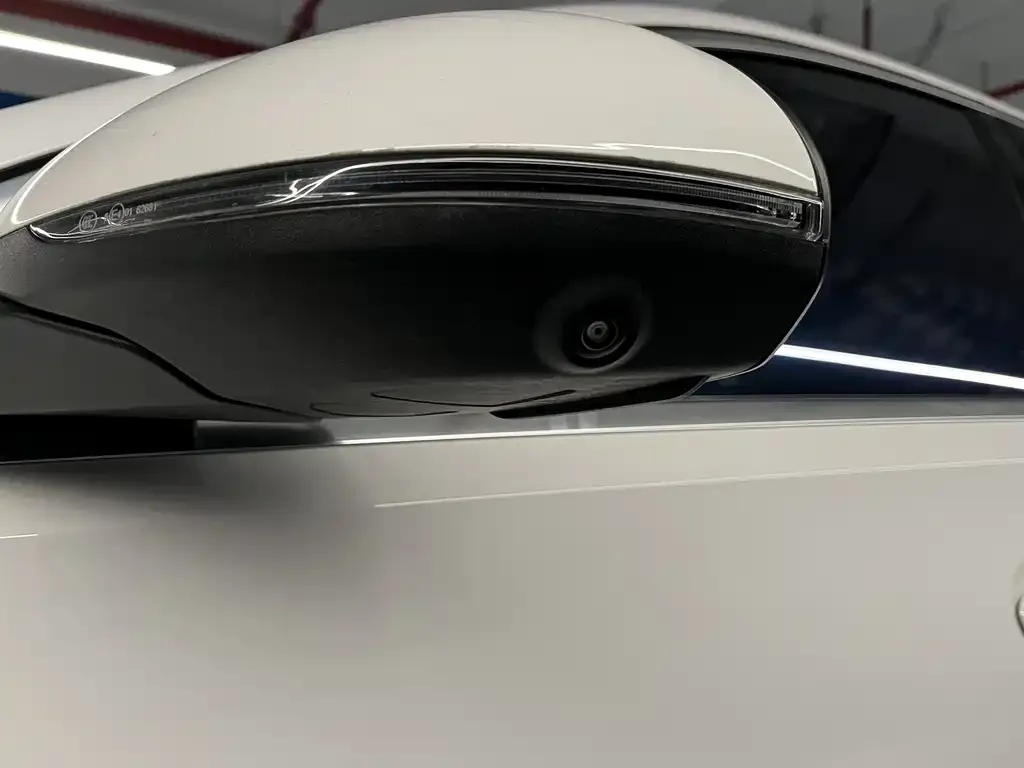 Mercedes-Benz C-Class New Energy — фото 3