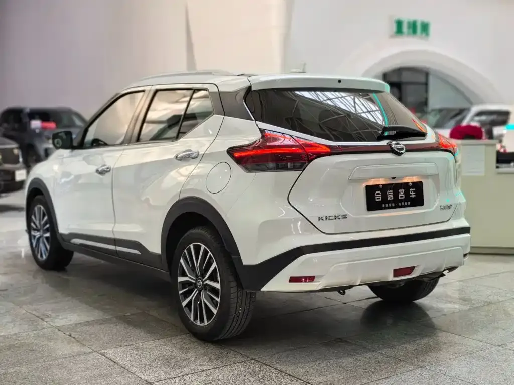 Nissan Kicks — фото 6