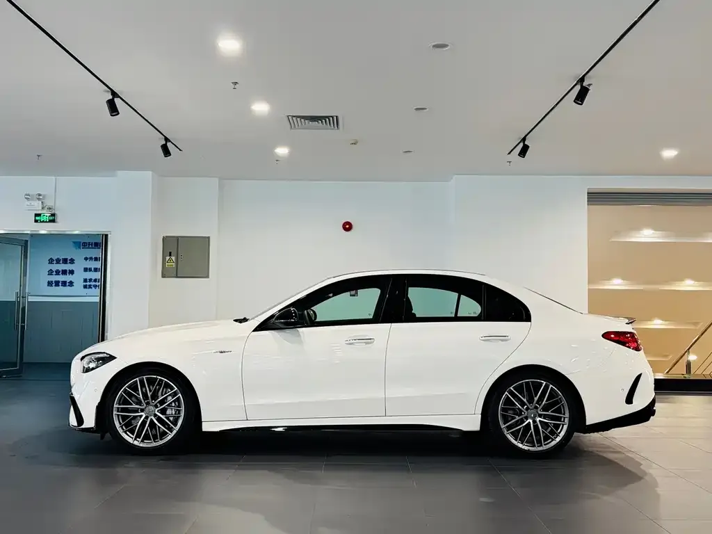 Mercedes-Benz C-Class AMG — фото 2