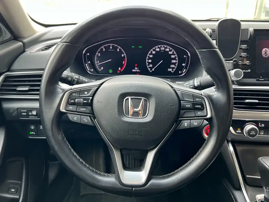 Honda Accord — фото 5