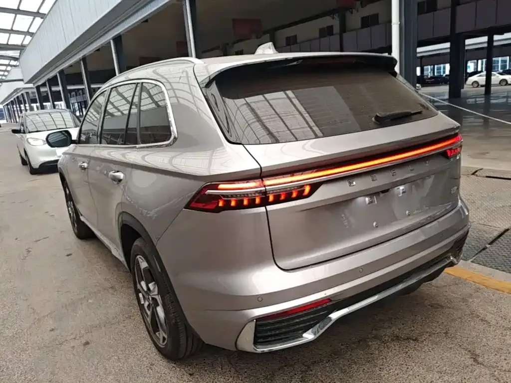 Geely Xingyue L — фото 2