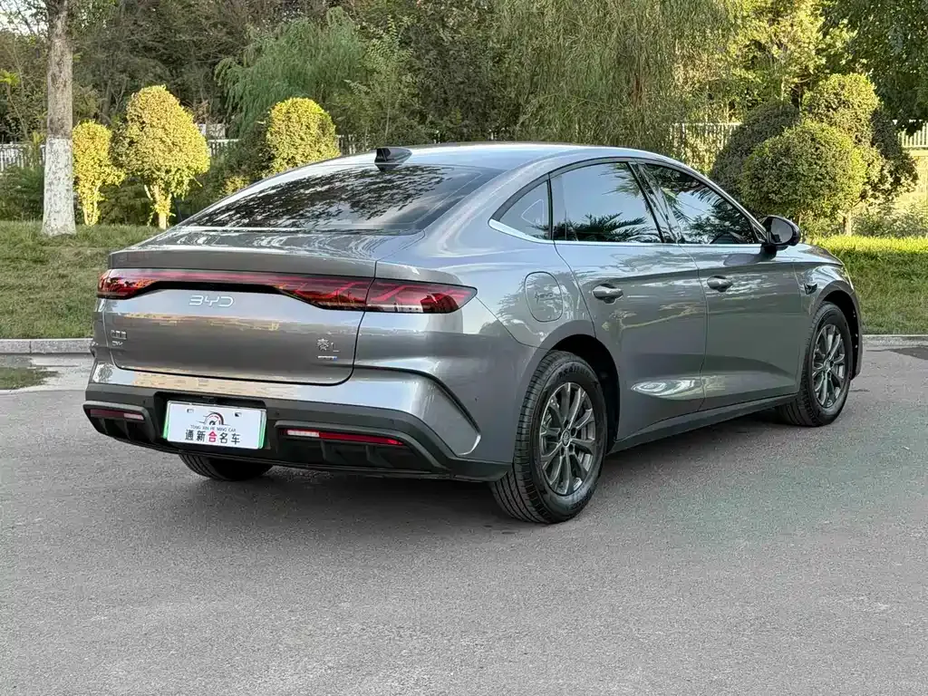 BYD Qin L — фото 3