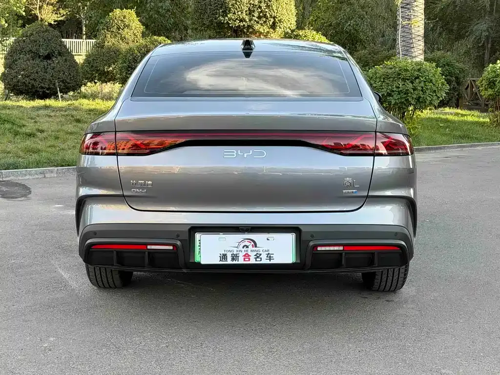 BYD Qin L — фото 7