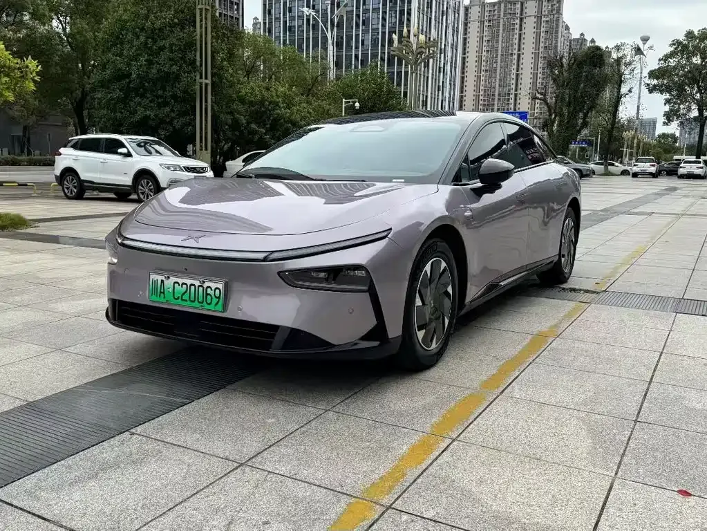 XPeng P7+ — фото 1