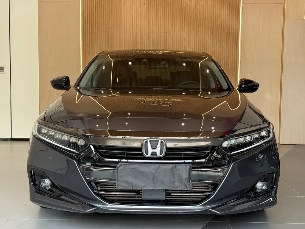 Honda Accord — фото 5