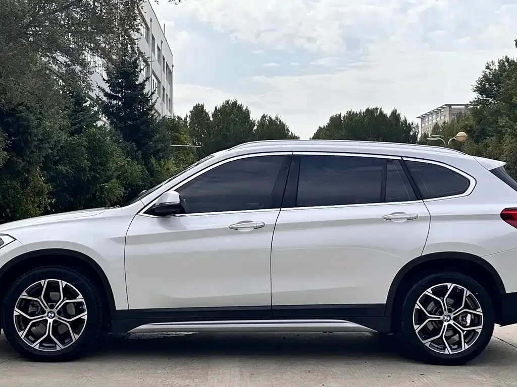 BMW X1 — фото 2