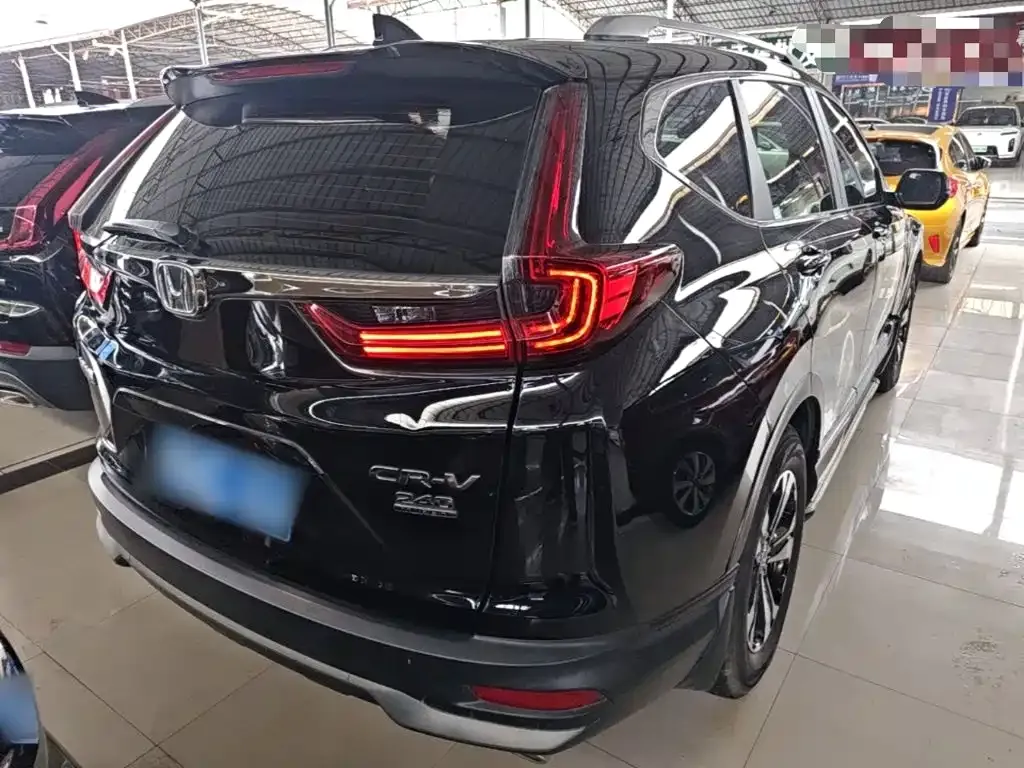 Honda CR-V — фото 10