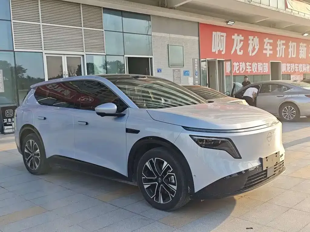 Nissan NX8 — фото 2