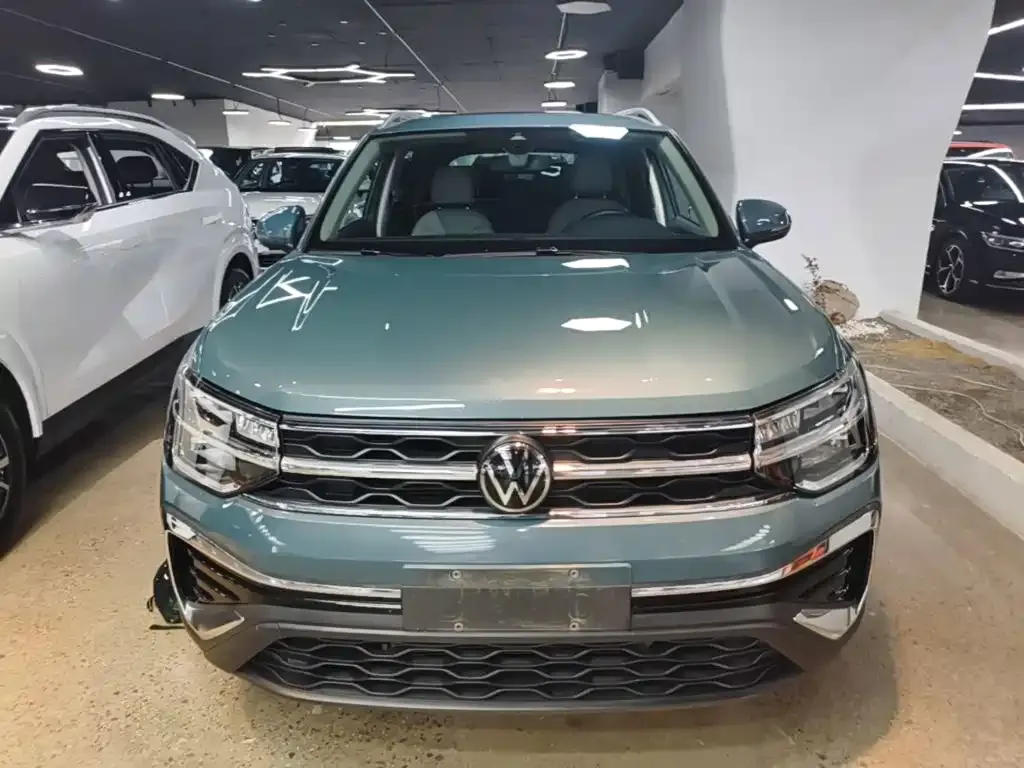 Volkswagen Tharu — фото 6