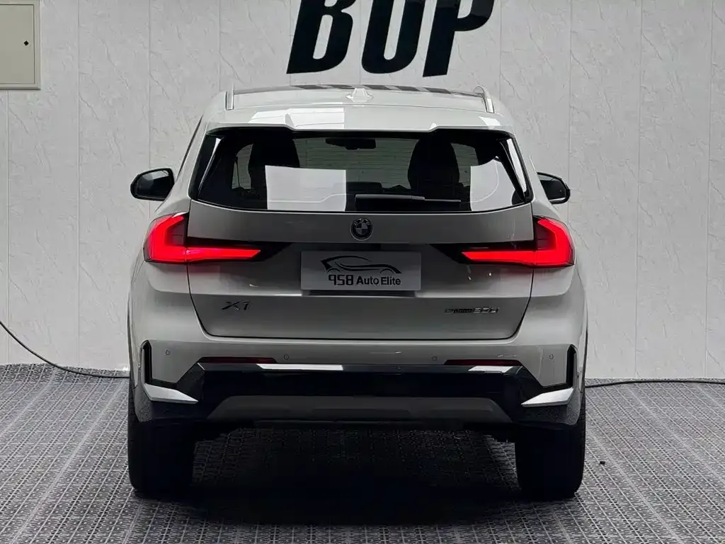 BMW X1 — фото 4