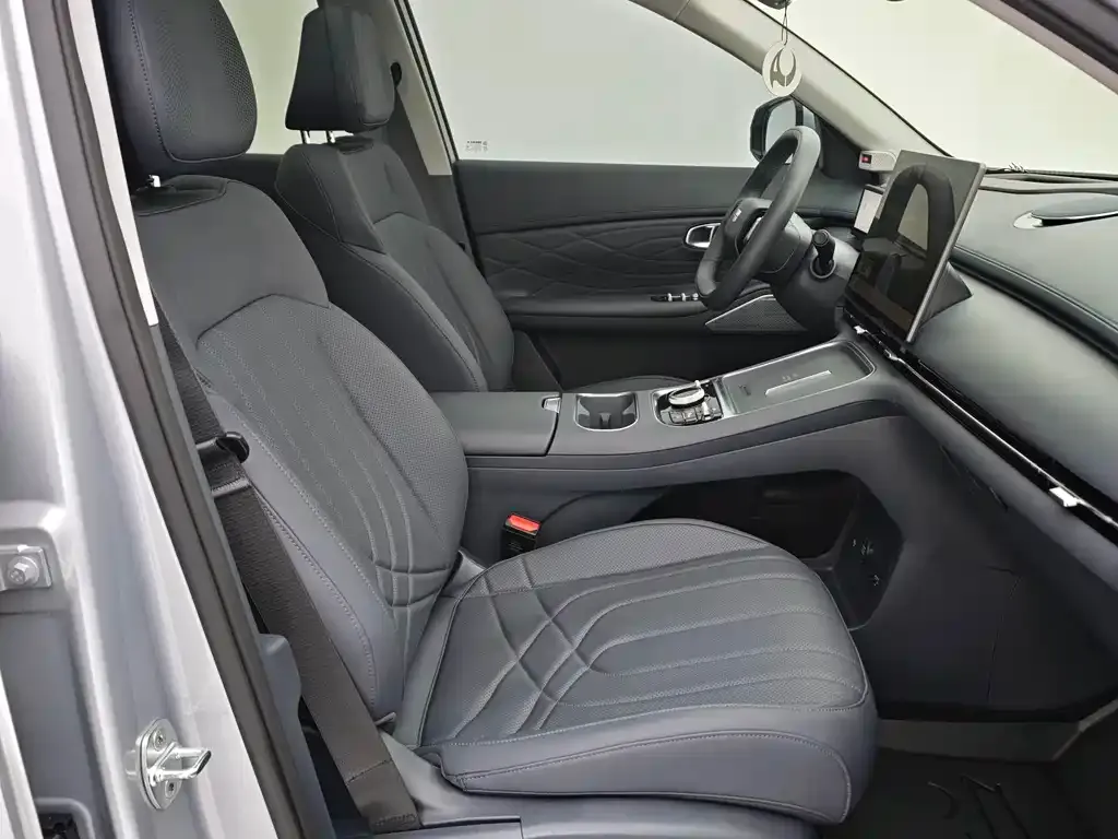 Geely Galaxy Xingjian 7 — фото 10