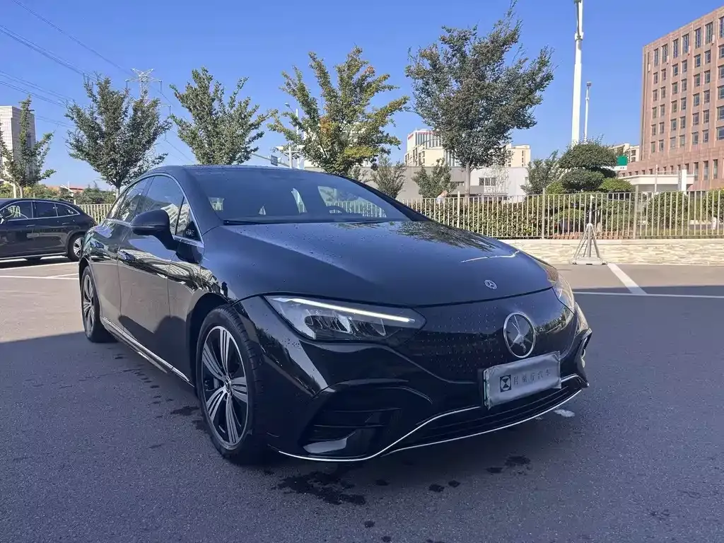 Mercedes-Benz EQE — фото 4