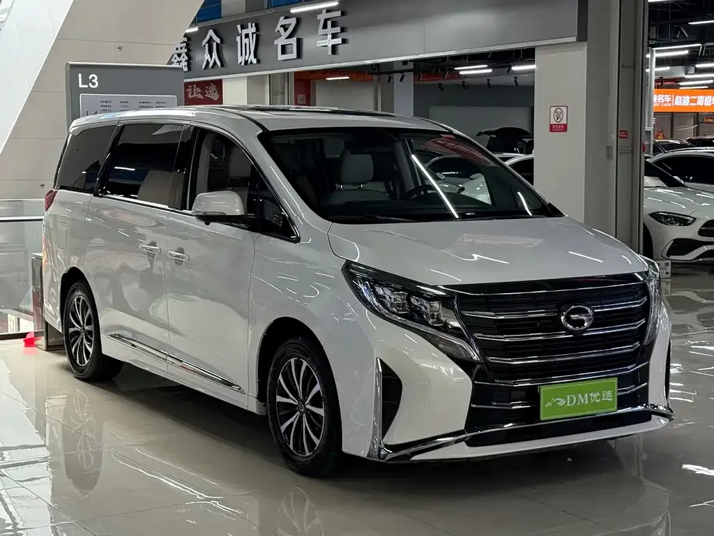 GAC Motor Trumpchi M8 — фото 1