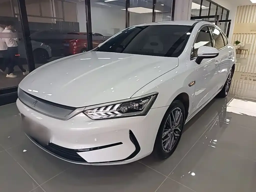 BYD Qin PLUS — фото 1