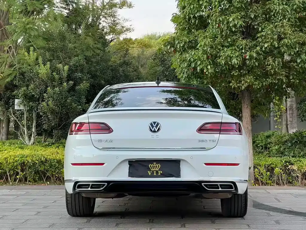 Volkswagen CC — фото 8