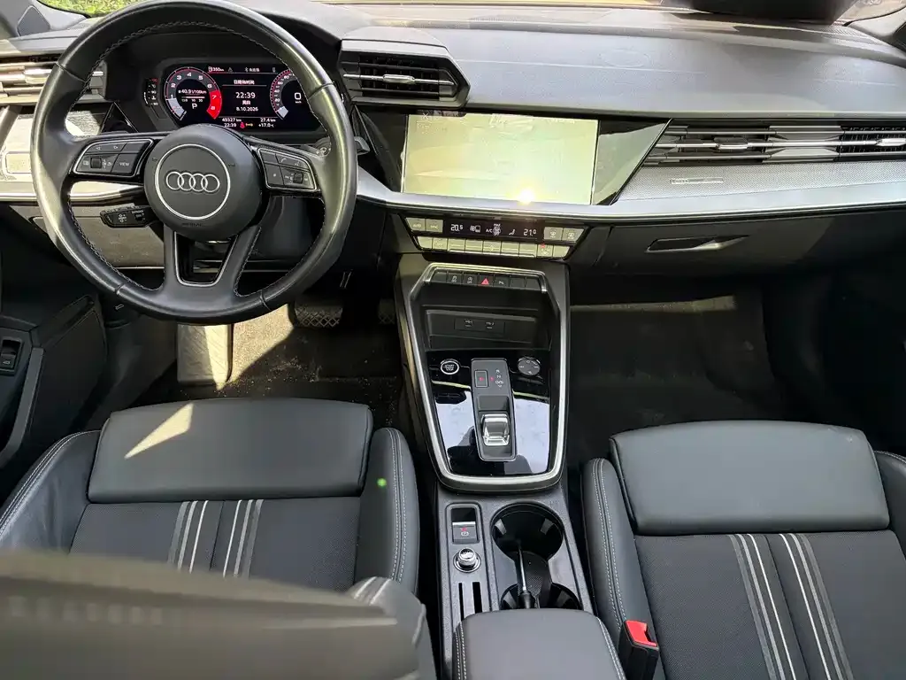 Audi A3 — фото 2