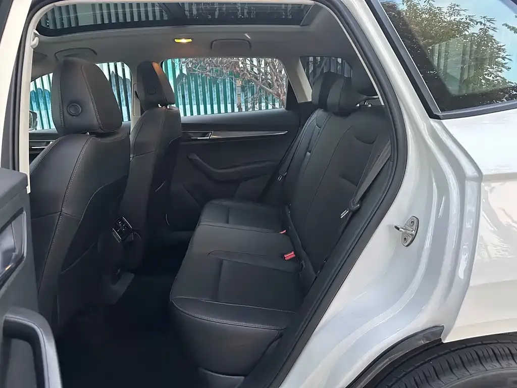Skoda Karoq — фото 4
