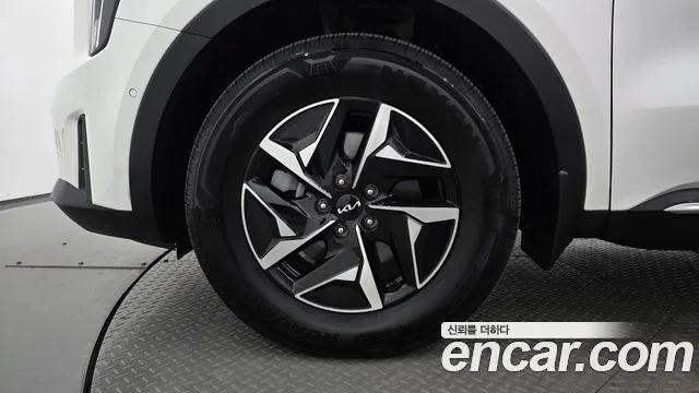 Kia Sorento — фото 4